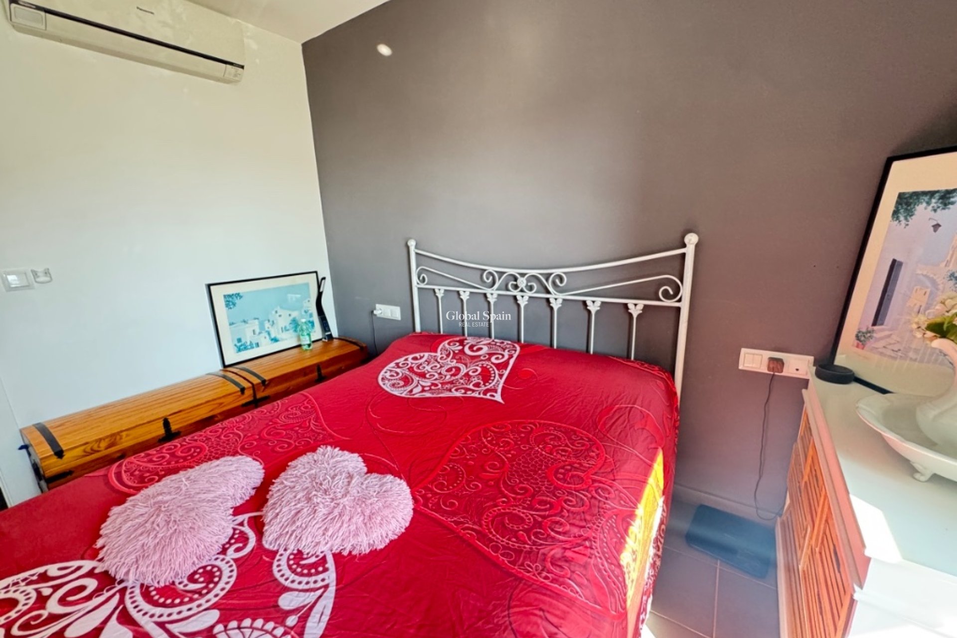 Venta - Casa -
ORIHUELA COSTA - VILLAMARTÍN