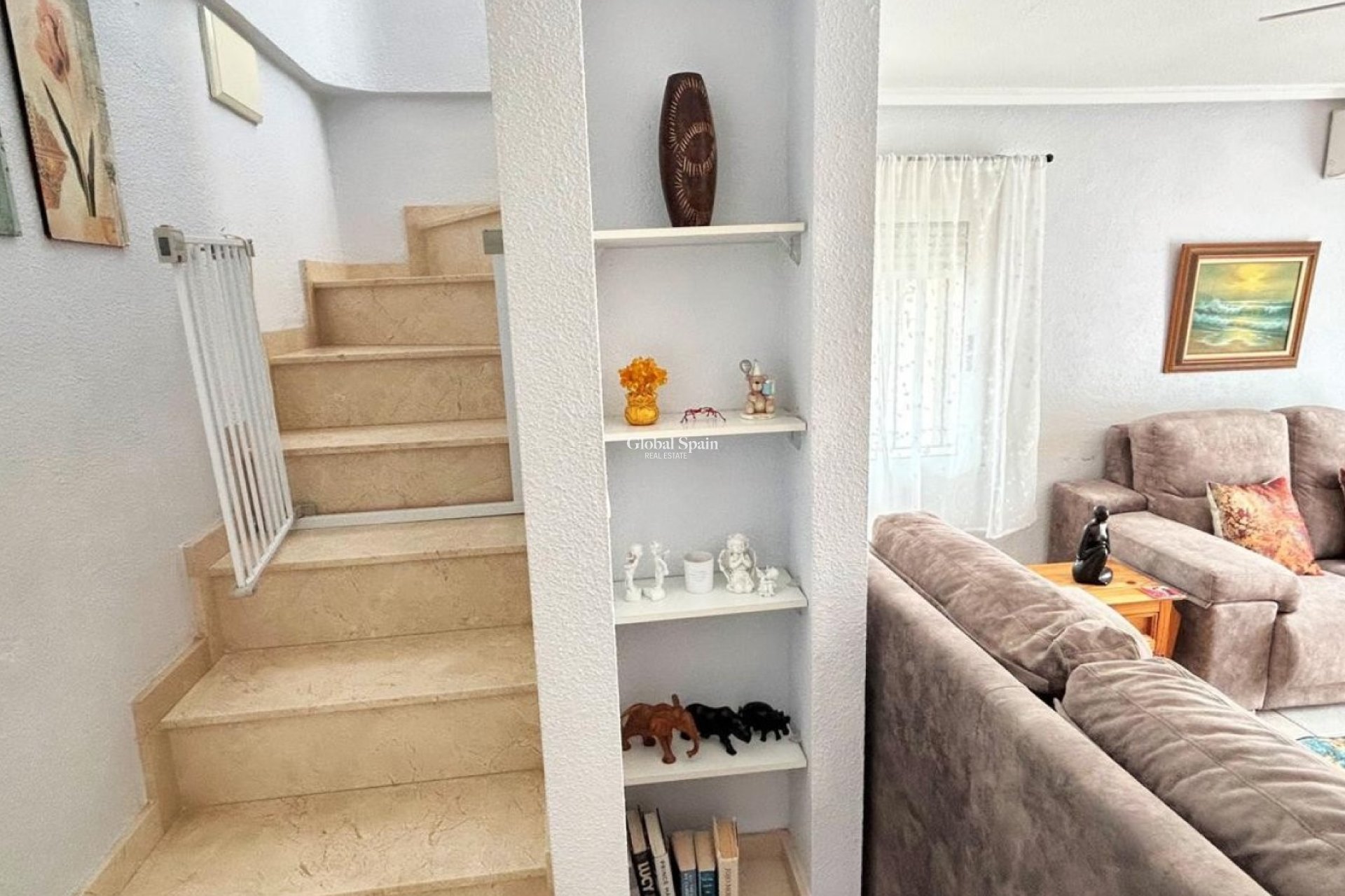 Venta - CASA -
ORIHUELA COSTA - VILLAMARTÍN