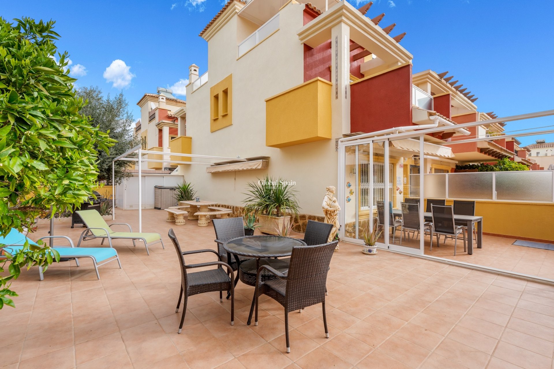 Venta - CASA -
ORIHUELA COSTA - VILLAMARTÍN