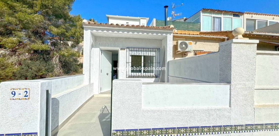 Venta - Casa - Orihuela Costa - Villamartin