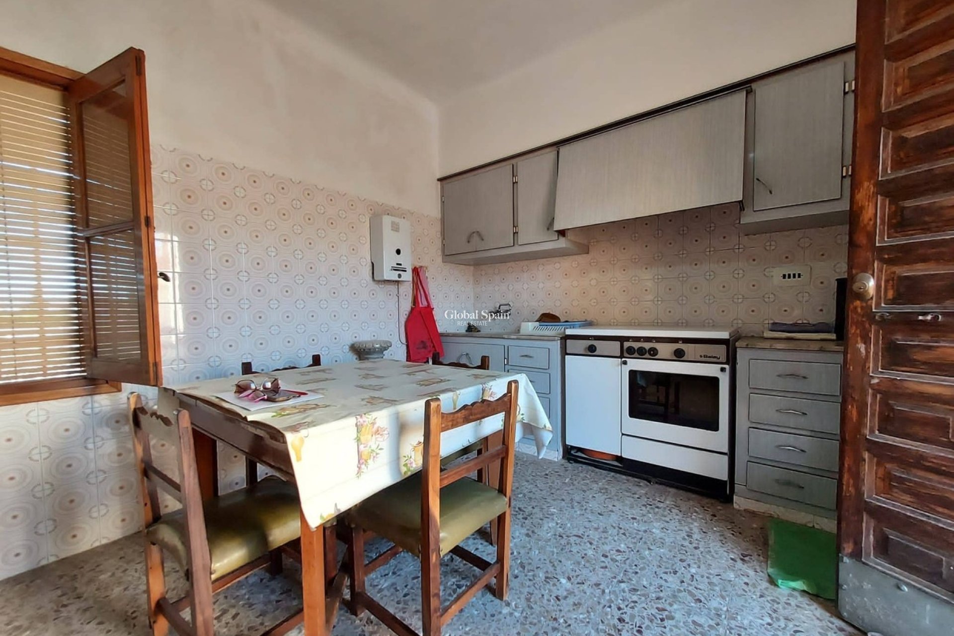 Venta - CASA -
ORIHUELA - Desamparados