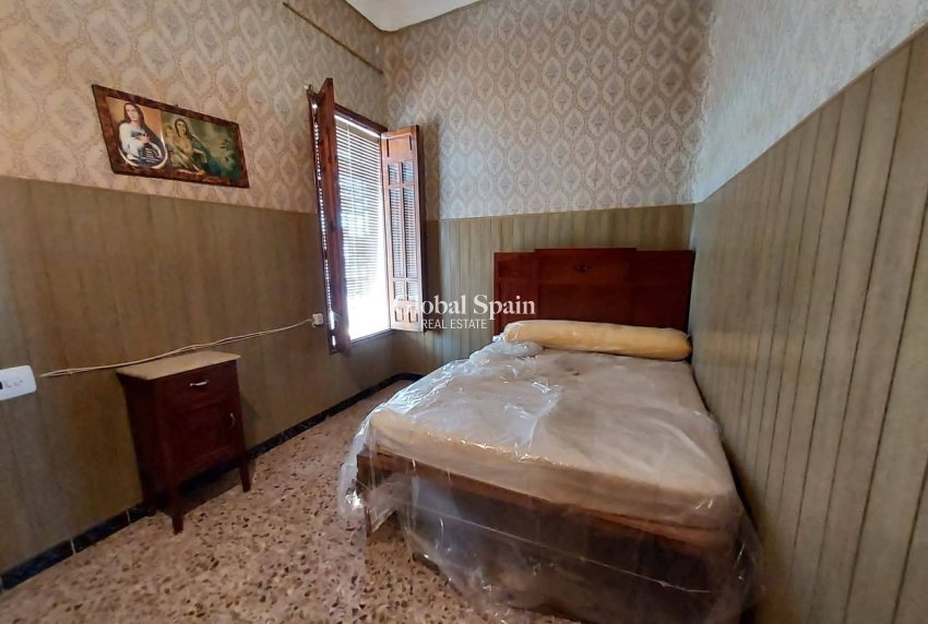 Venta - CASA -
ORIHUELA - Desamparados