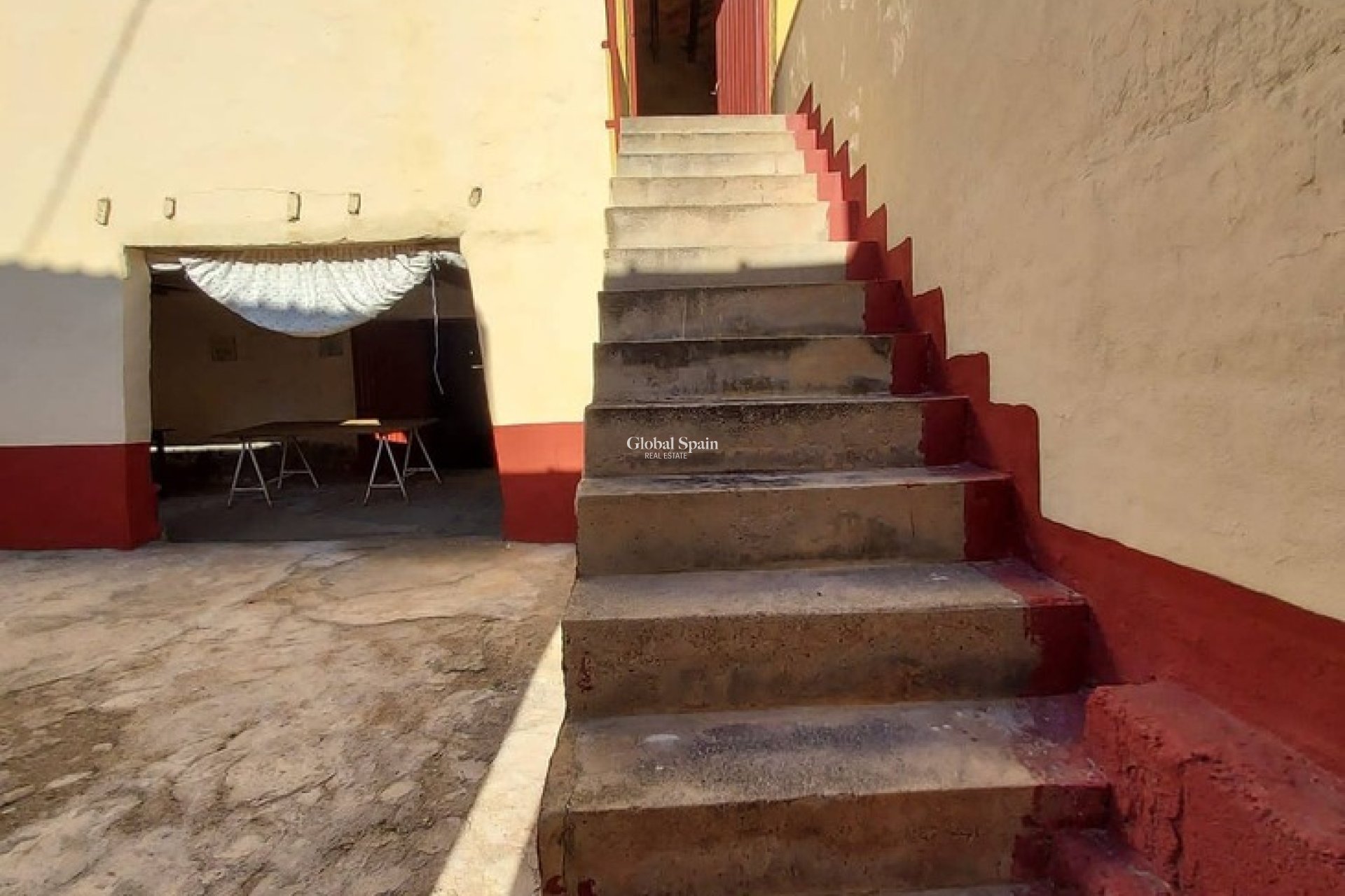 Venta - CASA -
ORIHUELA - Desamparados