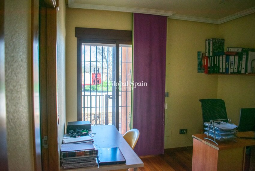 Venta - CASA -
ORIHUELA - El raal