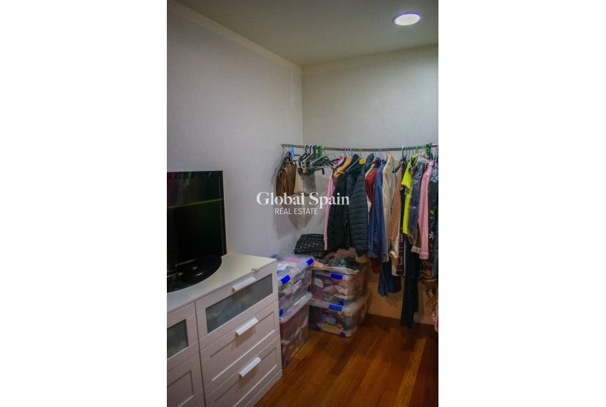 Venta - CASA -
ORIHUELA - El raal