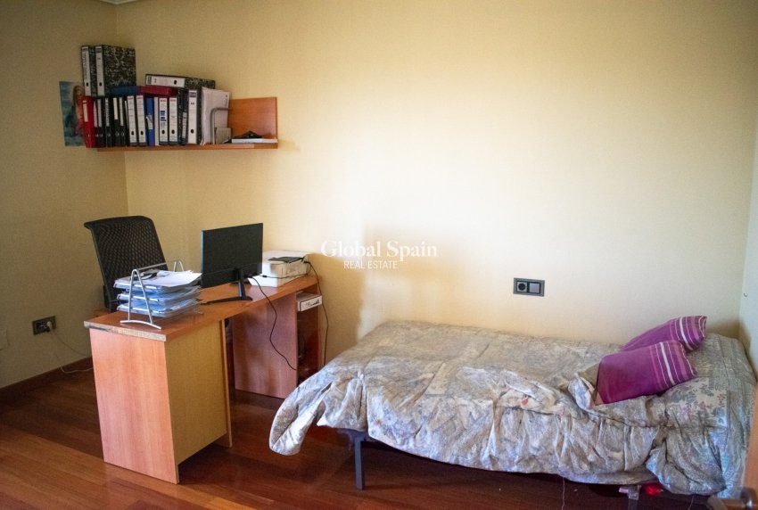 Venta - CASA -
ORIHUELA - El raal