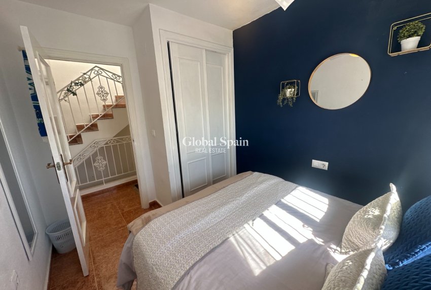 Venta - CASA -
ORIHUELA - Entre Naranjos