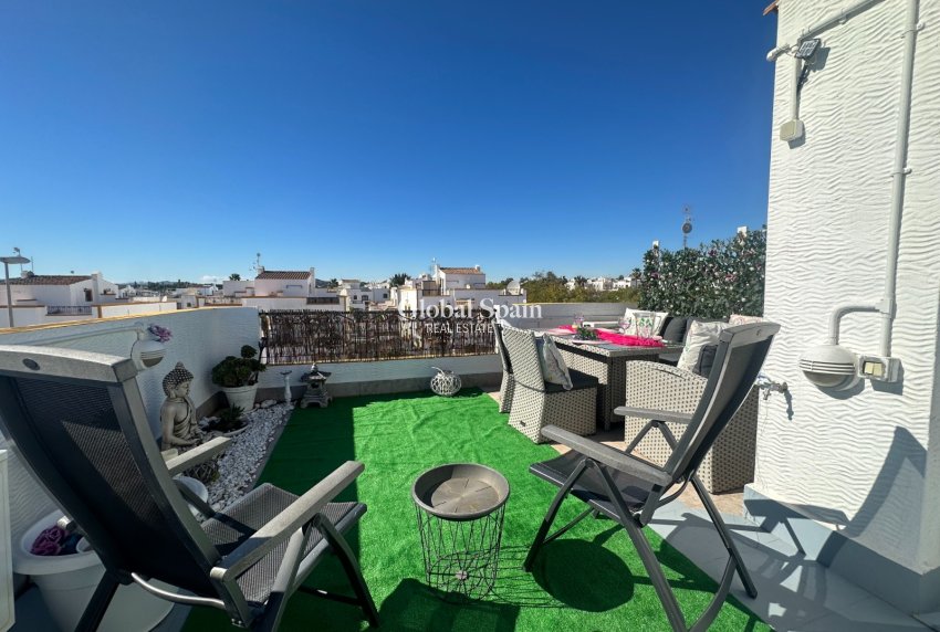 Venta - CASA -
ORIHUELA - Entre Naranjos