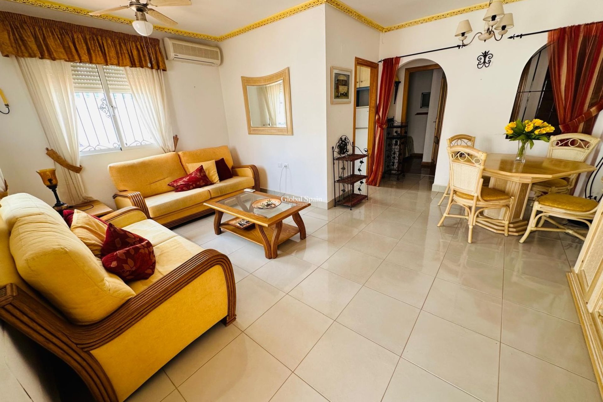 Venta - CASA -
ORIHUELA - Entre Naranjos