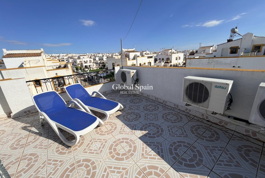 Venta - CASA -
ORIHUELA - Entre Naranjos