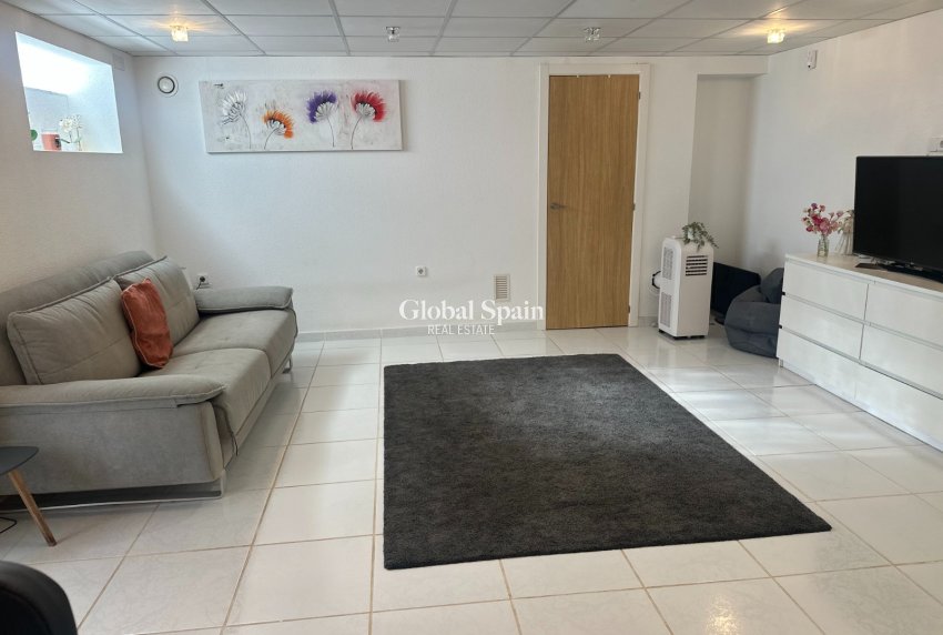 Venta - CASA -
ORIHUELA - Inland