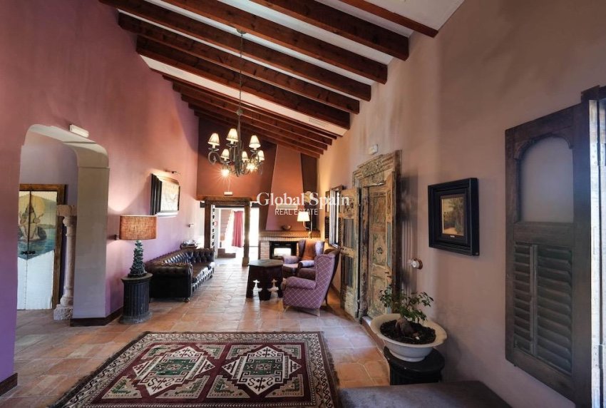 Venta - CASA -
ORIHUELA - Inland