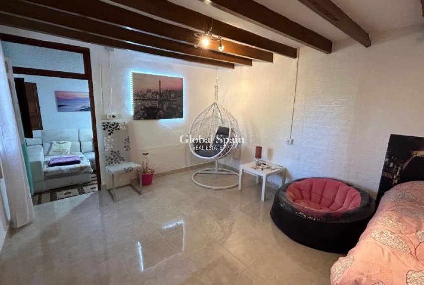 Venta - CASA -
ORIHUELA - Inland
