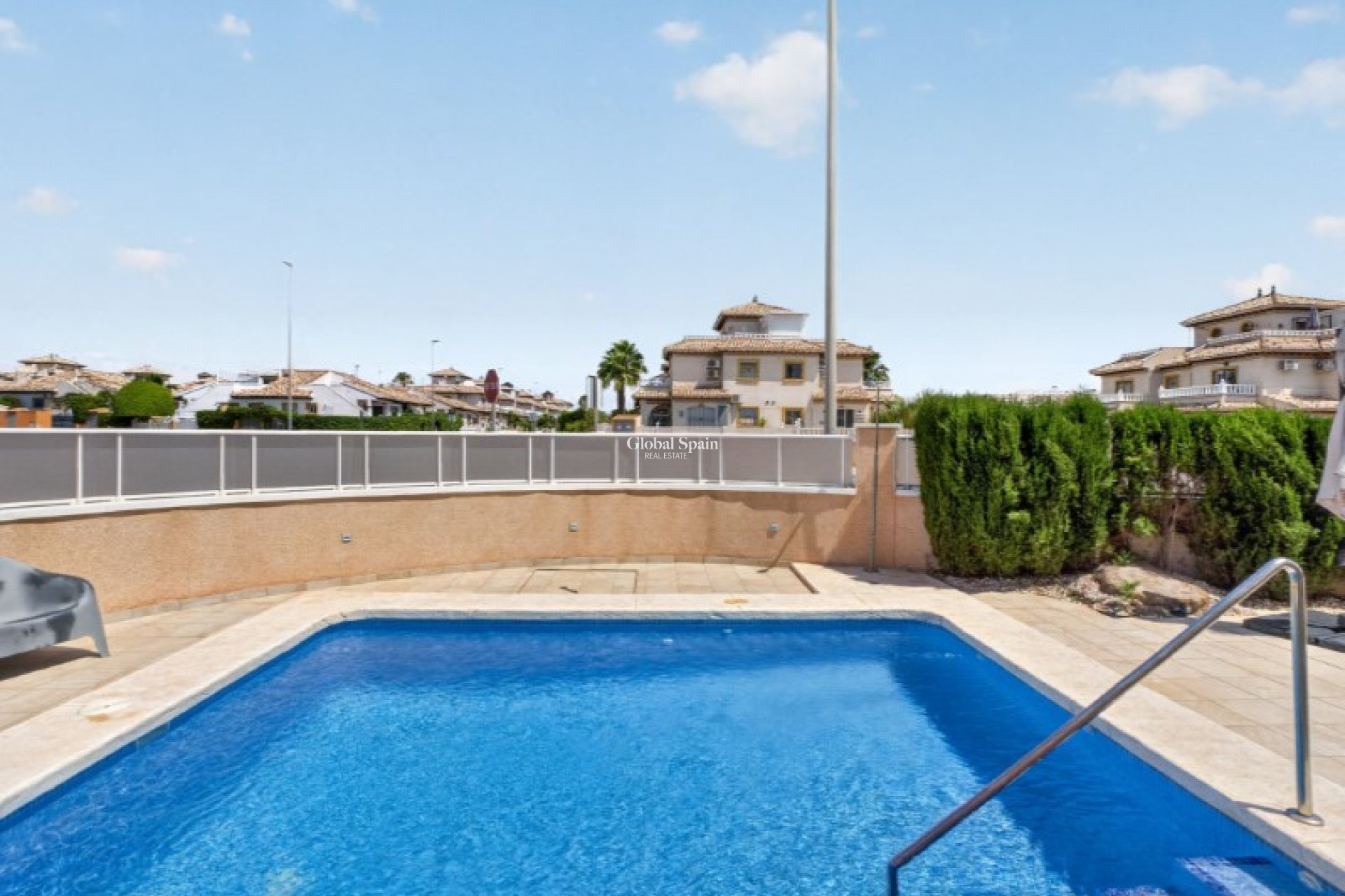 Venta - CASA -
ORIHUELA - Inland