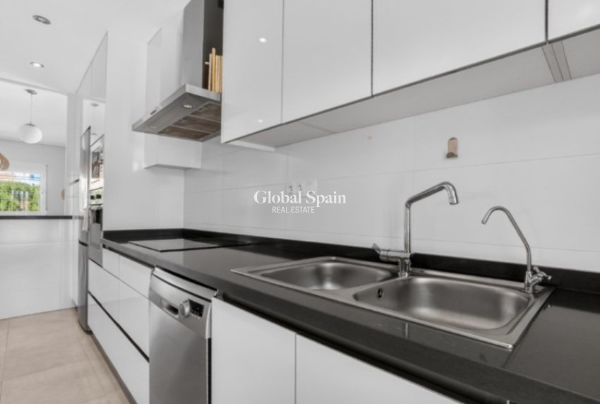 Venta - CASA -
ORIHUELA - Inland