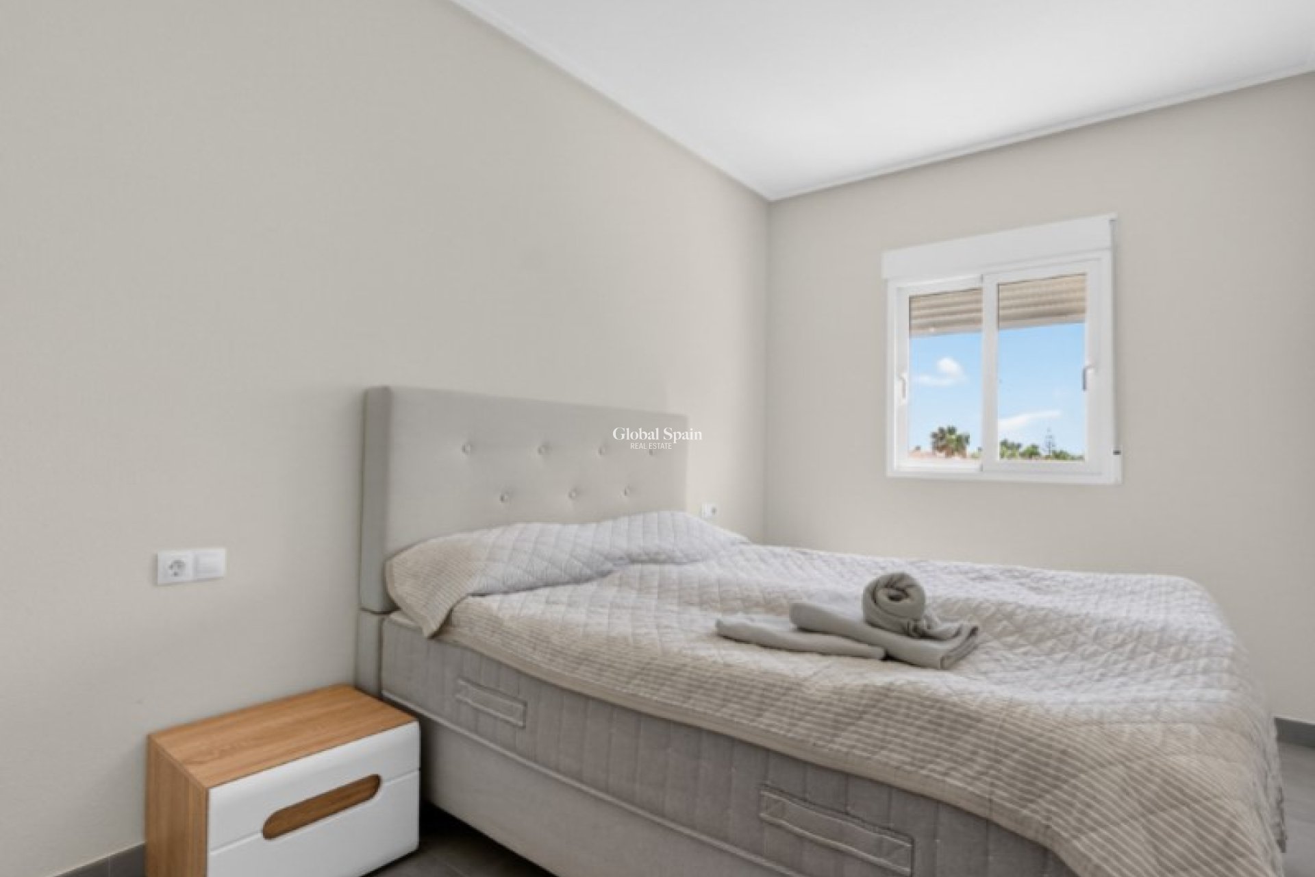 Venta - CASA -
ORIHUELA - Inland