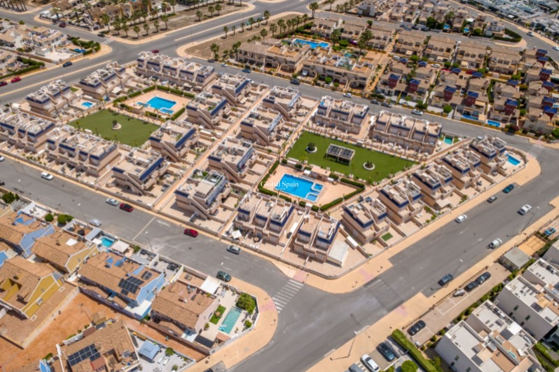 Venta - CASA -
ORIHUELA - Inland