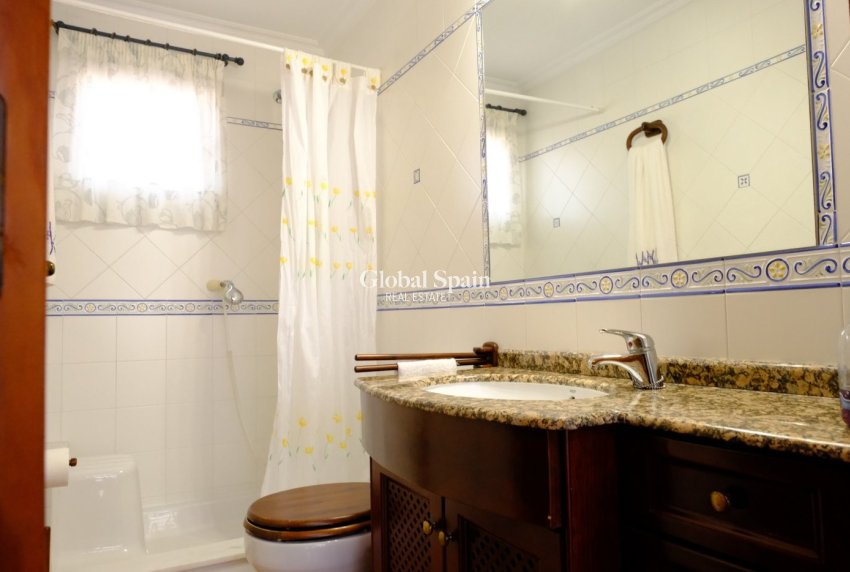 Venta - CASA -
ORIHUELA - Inland