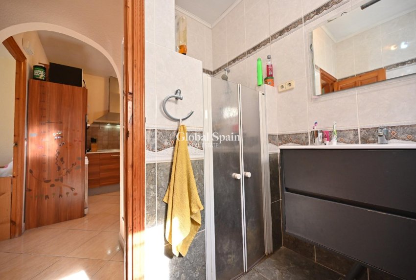 Venta - CASA -
ORIHUELA - Urbanización Perla del Mar