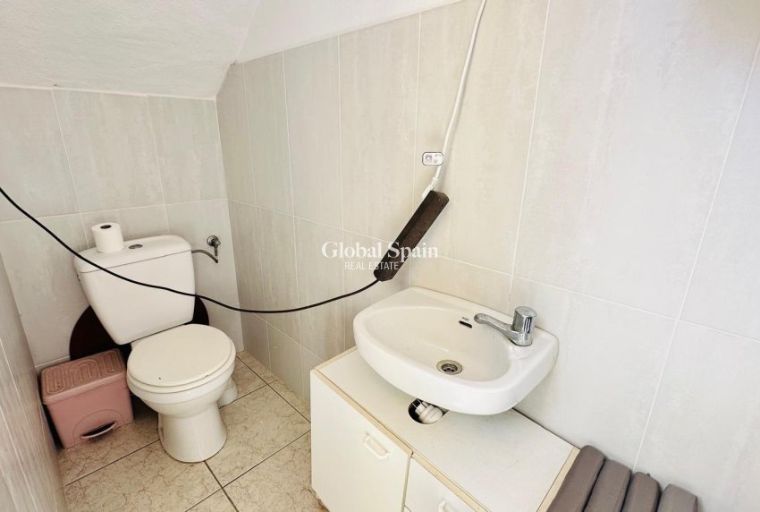 Venta - CASA -
ORIHUELA - Urbanización Perla del Mar