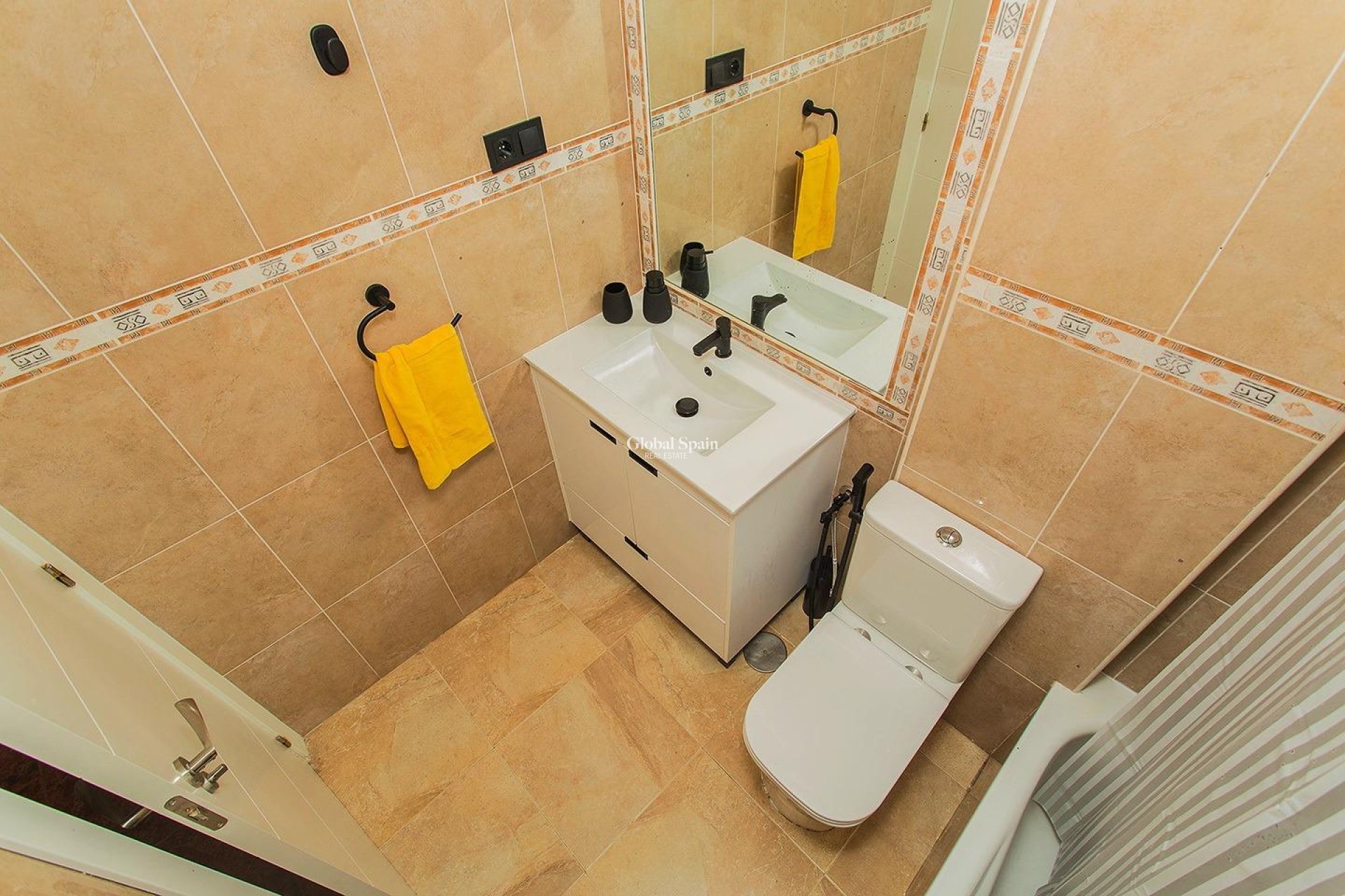 Venta - CASA -
ORIHUELA - Urbanización Perla del Mar