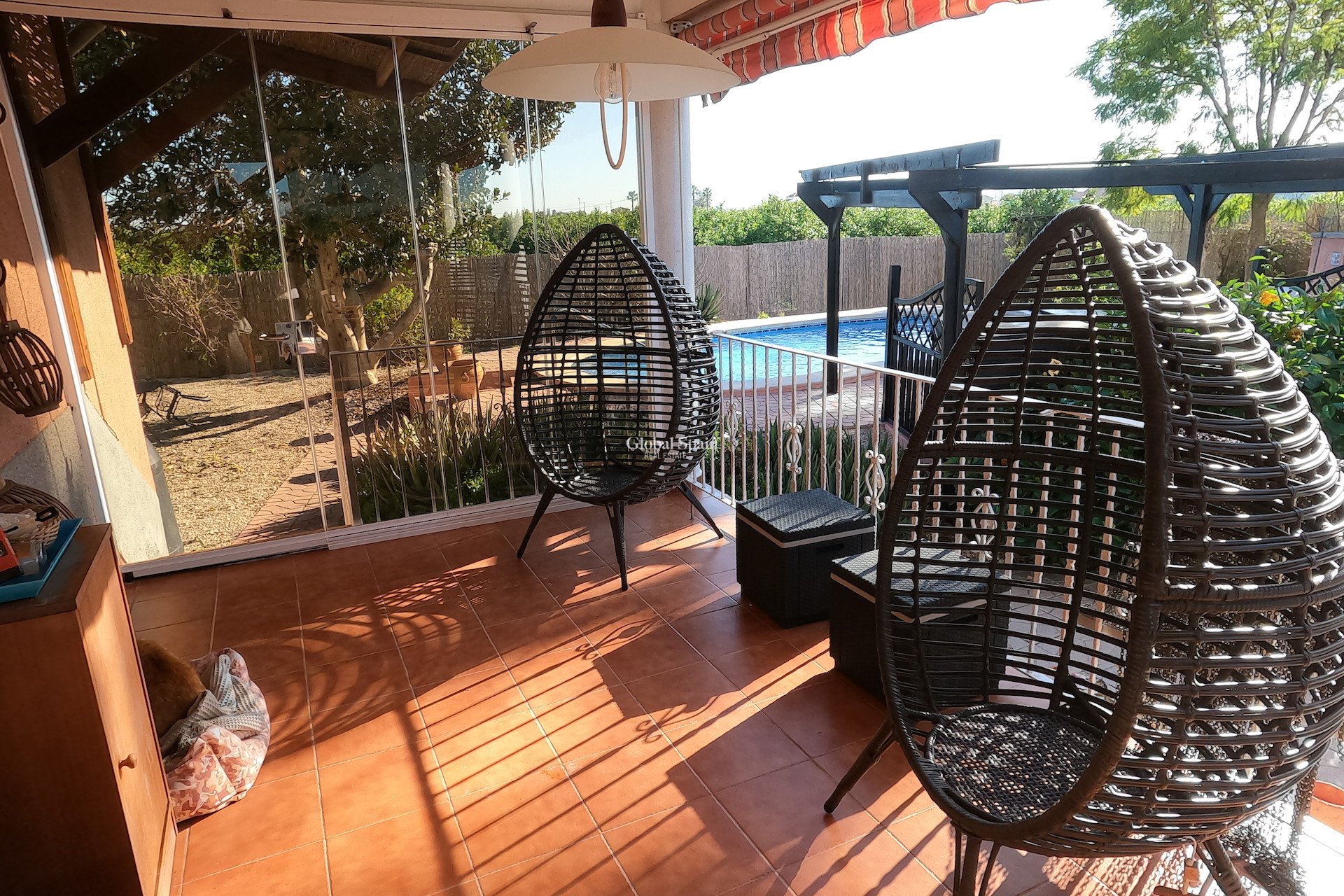 Venta - CASA -
ORIHUELA