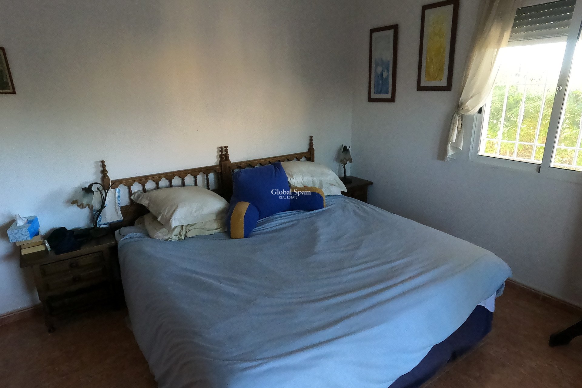 Venta - CASA -
ORIHUELA