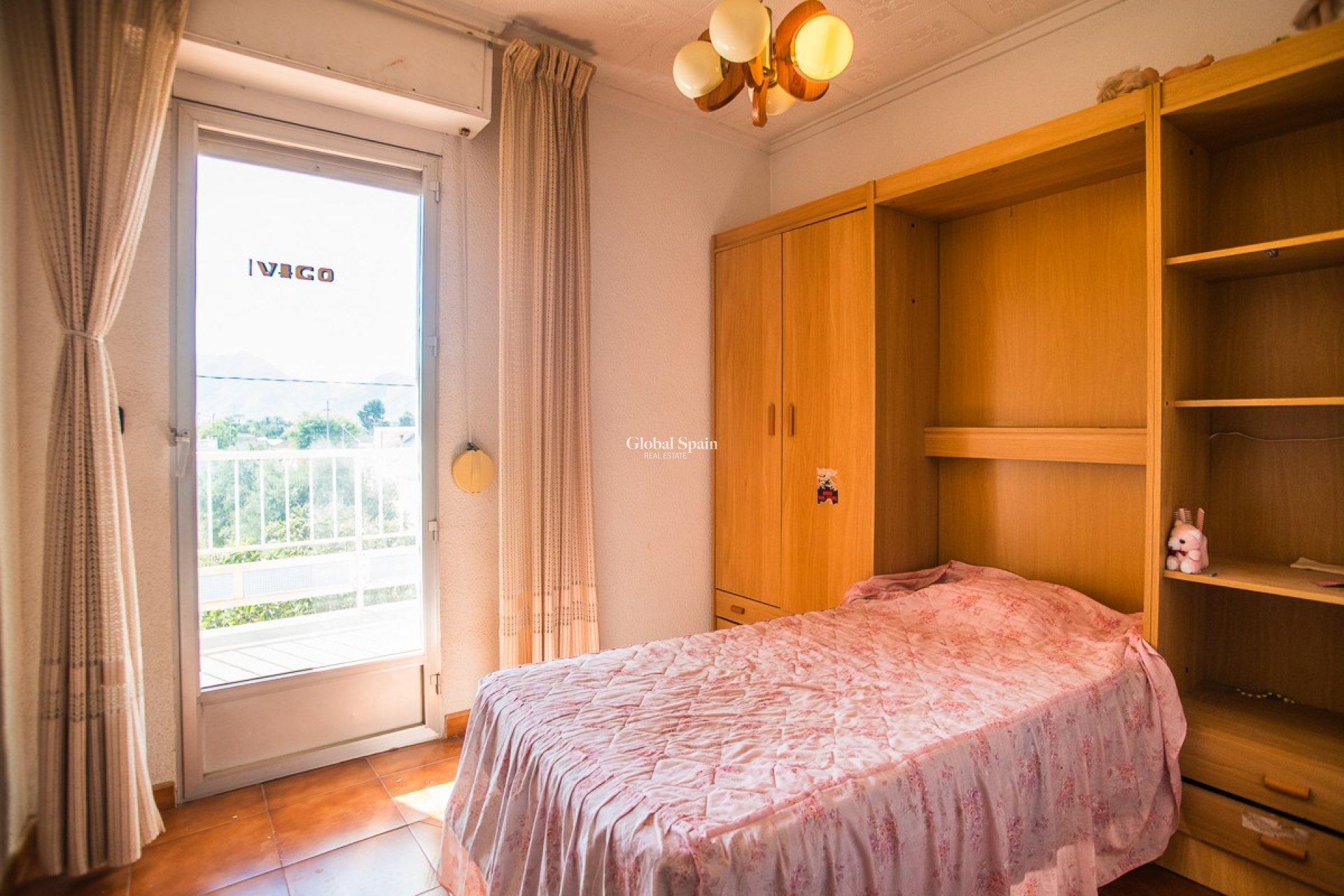Venta - CASA -
ORIHUELA - 