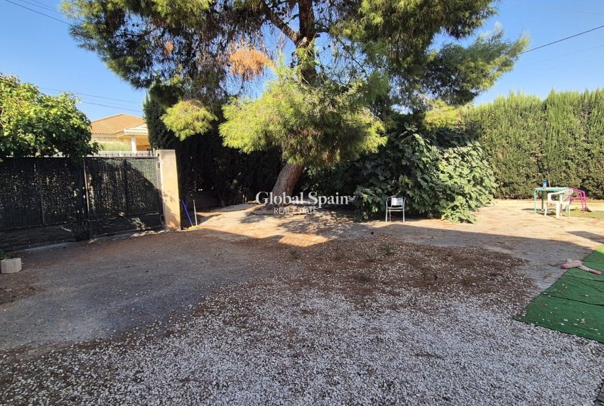 Venta - CASA -
ORIHUELA - 