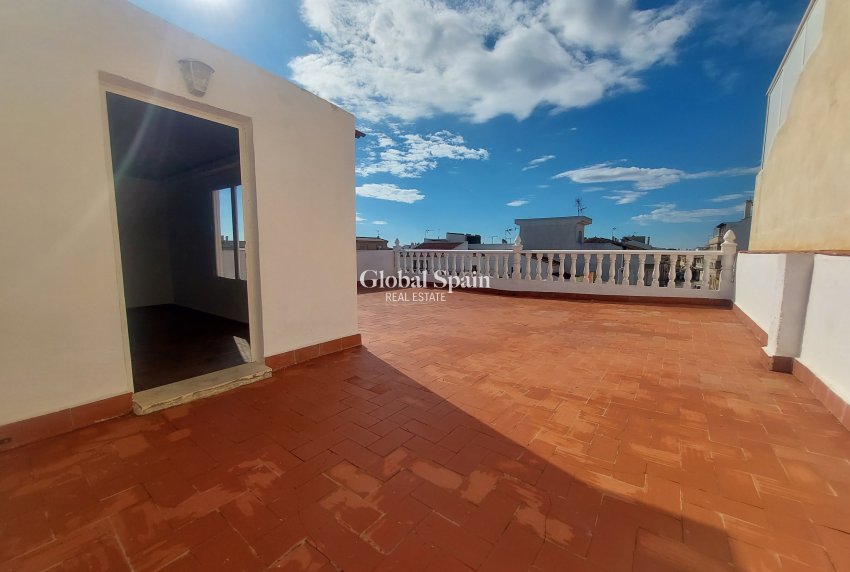 Venta - CASA -
PILAR DE LA HORADADA - Costa Blanca