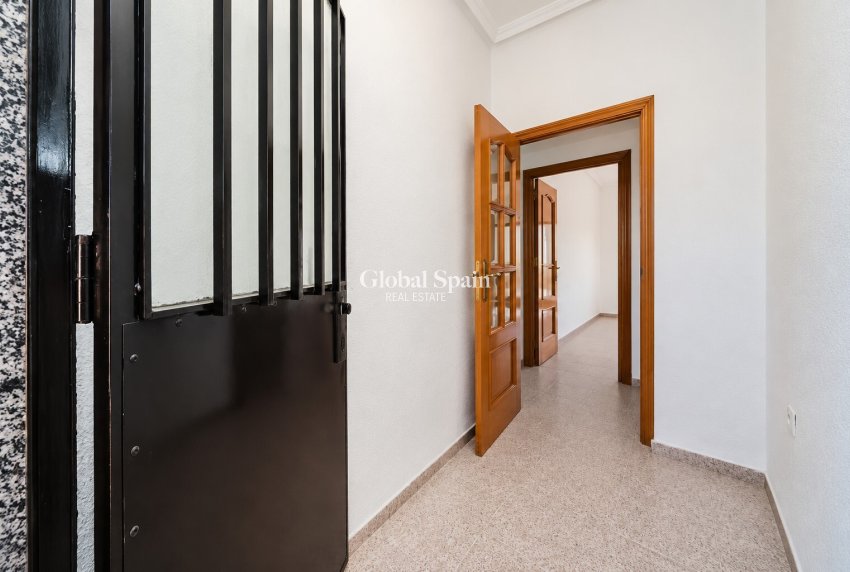 Venta - CASA -
PILAR DE LA HORADADA - Costa Blanca