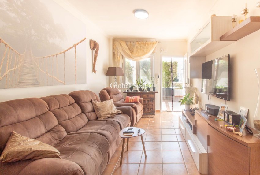 Venta - Casa -
PILAR DE LA HORADADA - MIL PALMERAS 