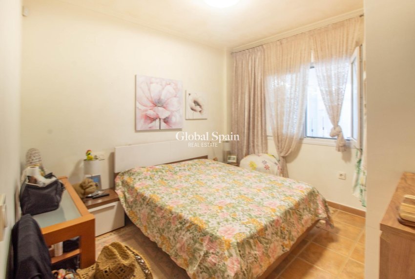 Venta - Casa -
PILAR DE LA HORADADA - MIL PALMERAS 