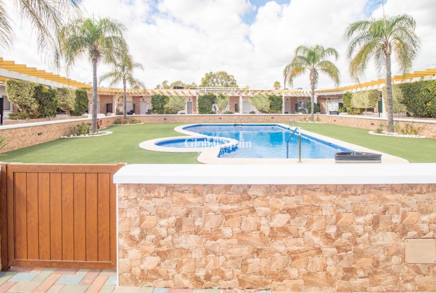 Venta - Casa -
PILAR DE LA HORADADA - MIL PALMERAS 