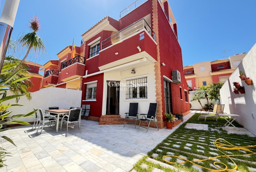 Venta - CASA -
PILAR DE LA HORADADA - Playa de las Higuericas