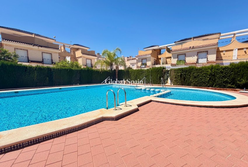 Venta - CASA -
PILAR DE LA HORADADA - Playa de las Higuericas