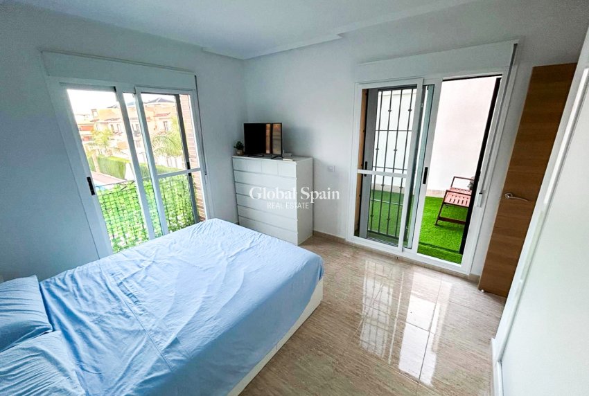 Venta - CASA -
PILAR DE LA HORADADA - Torre de la Horadada