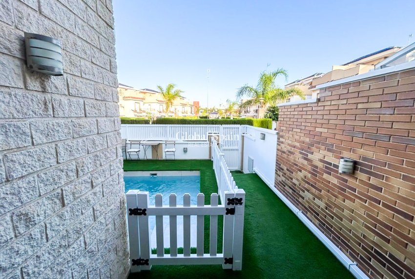 Venta - CASA -
PILAR DE LA HORADADA - Torre de la Horadada