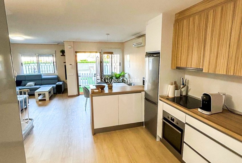 Venta - CASA -
PILAR DE LA HORADADA - Torre de la Horadada