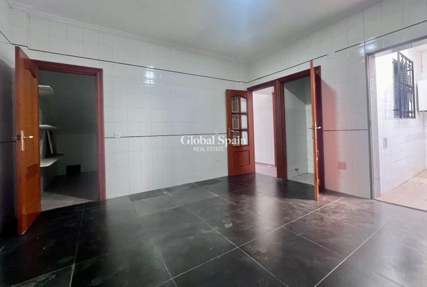 Venta - CASA -
PILAR DE LA HORADADA - Zona Pueblo