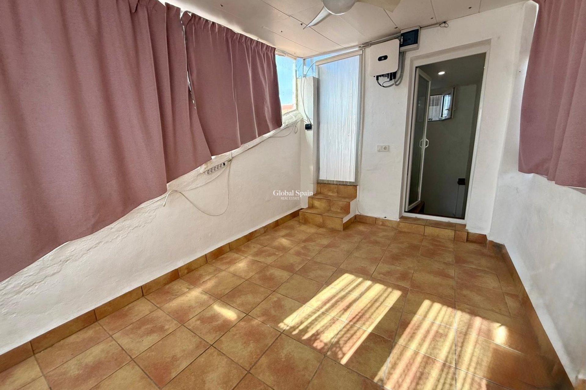 Venta - Casa -
Piles - Pueblo