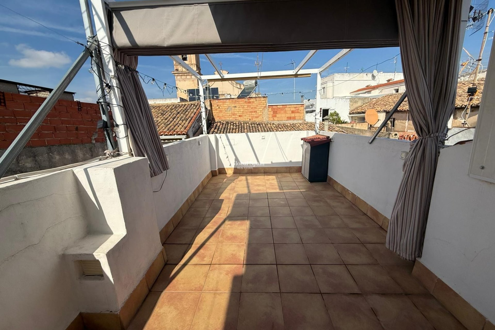 Venta - Casa -
Piles - Pueblo