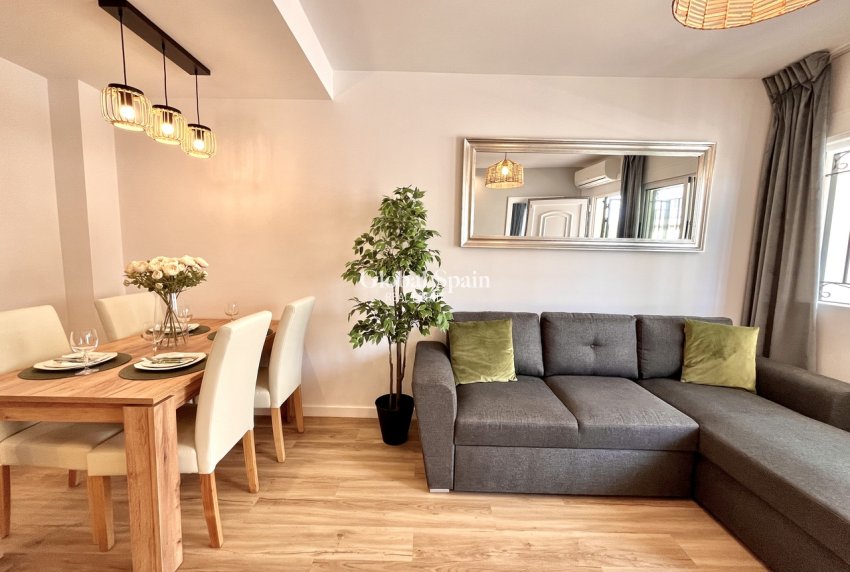 Venta - CASA -
PLAYA FLAMENCA - Costa Blanca