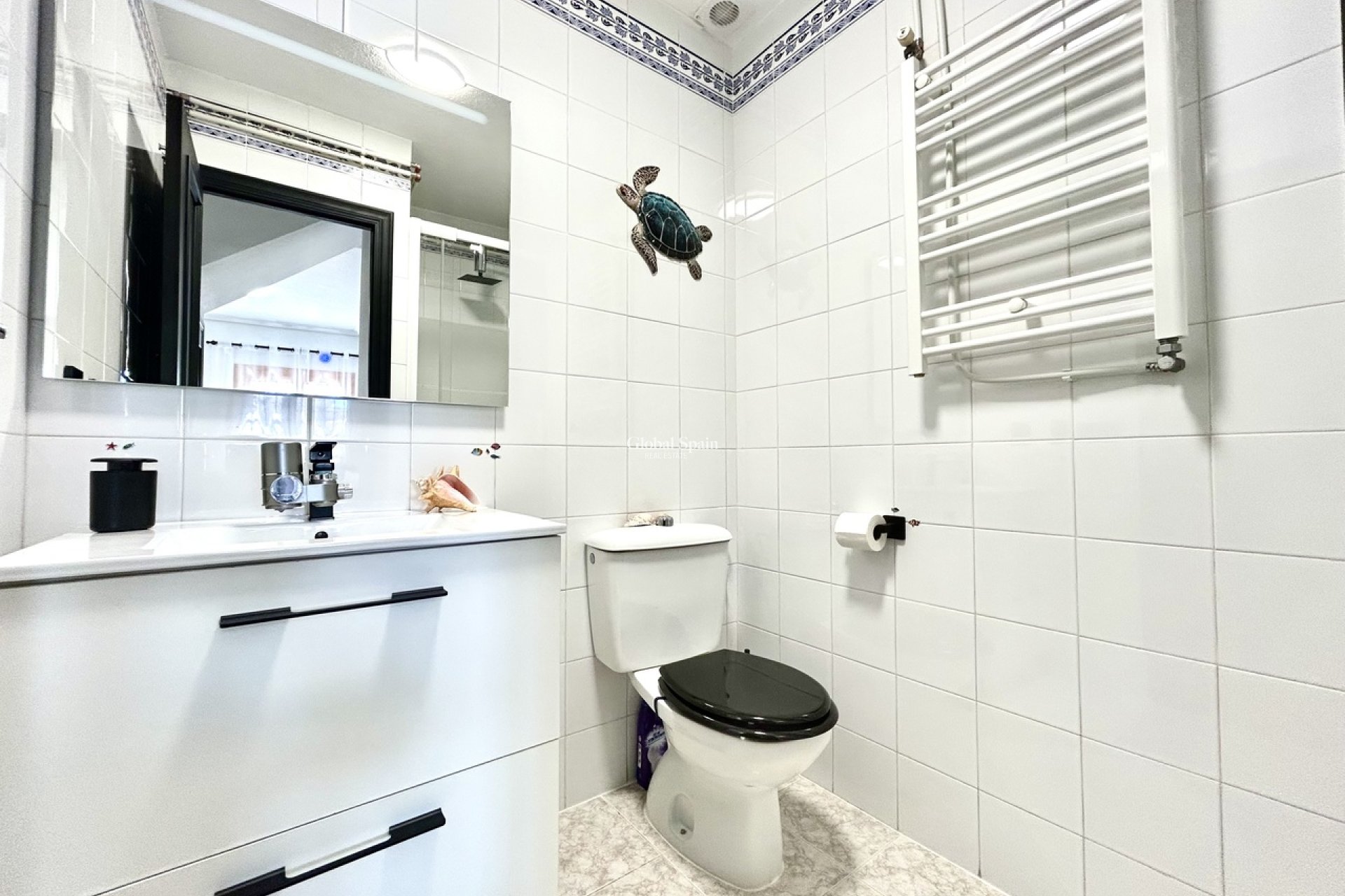 Venta - CASA -
PLAYA FLAMENCA - Costa Blanca