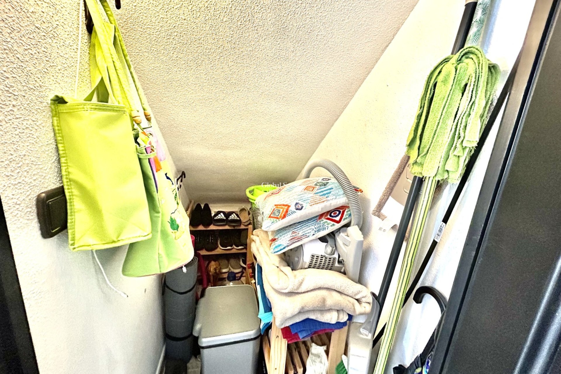 Venta - CASA -
PLAYA FLAMENCA - Costa Blanca