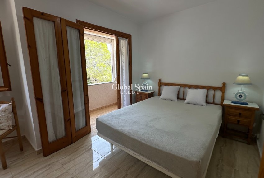 Venta - CASA -
PLAYA FLAMENCA - Costa Blanca