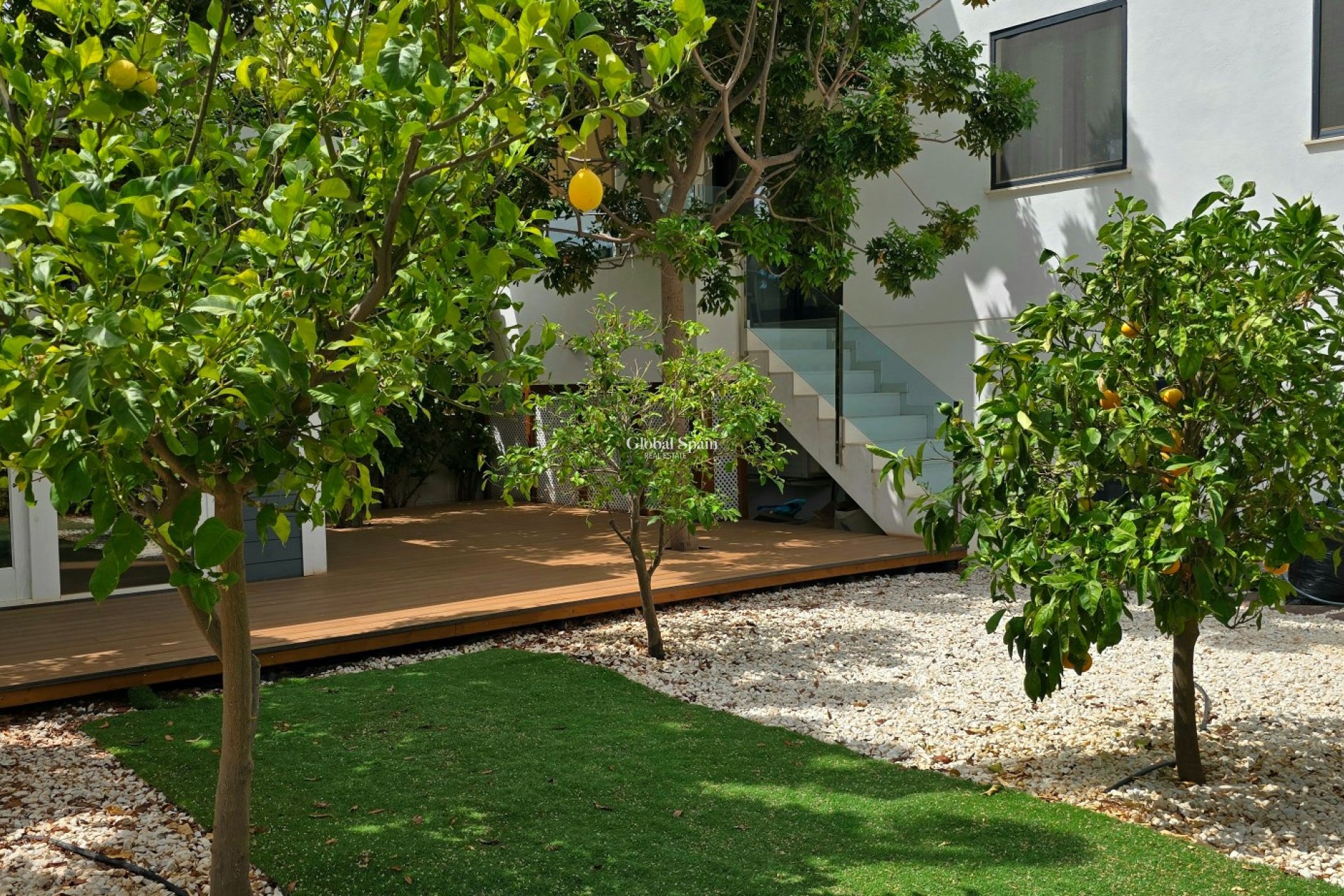 Venta - CASA -
POLOP - Alberca