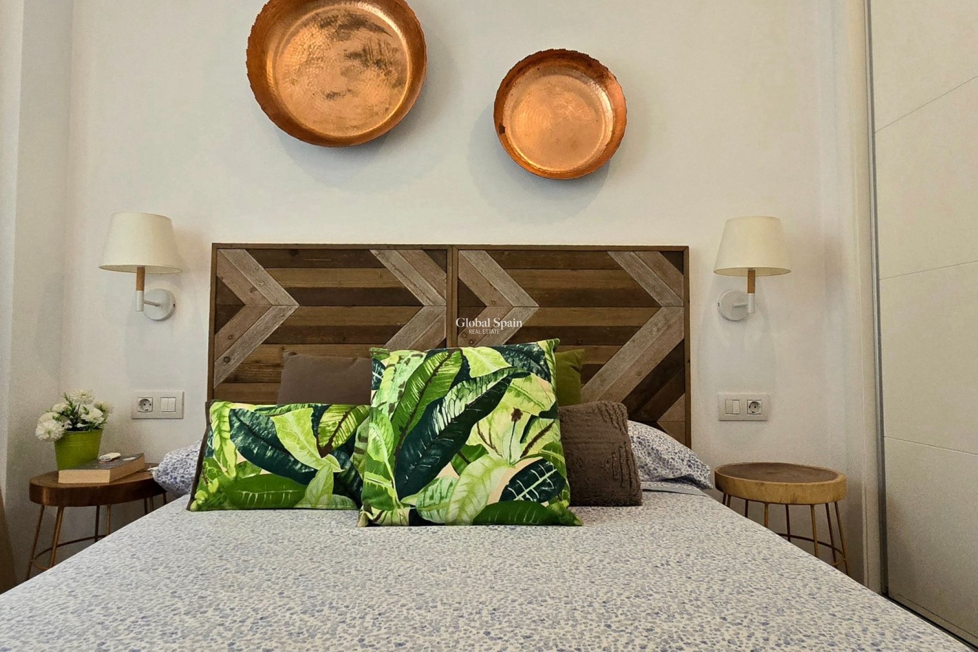 Venta - CASA -
POLOP - Alberca