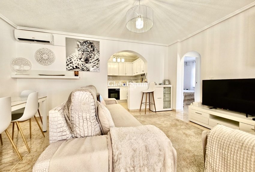 Venta - CASA -
PUNTA PRIMA - Costa Blanca