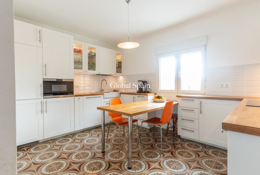Venta - CASA -
PUNTA PRIMA - Costa Blanca